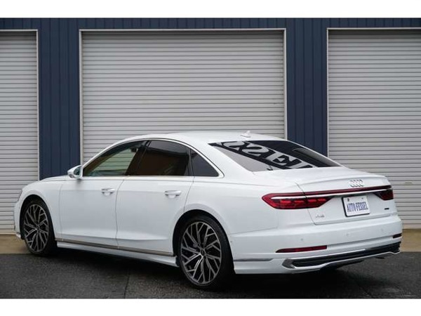 A8 60 TFSI クワトロ 4WD 后期 プレディクティブサス コンフォートP