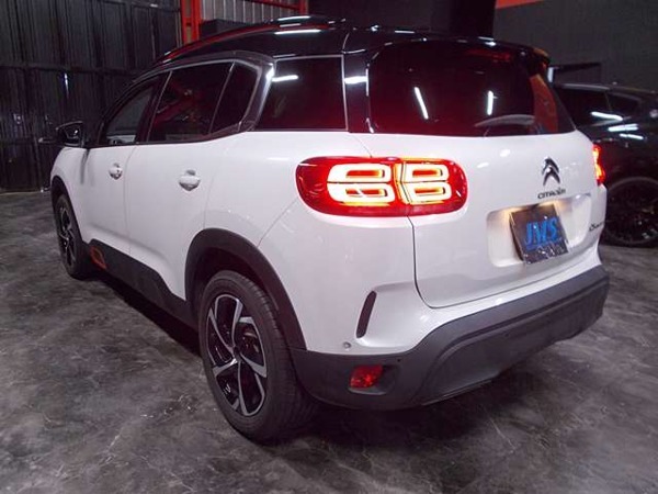 C5エアクロスSUV シャイン ブルーHDi ディーゼルターボ ディーゼルターボ セーフティパッケージ