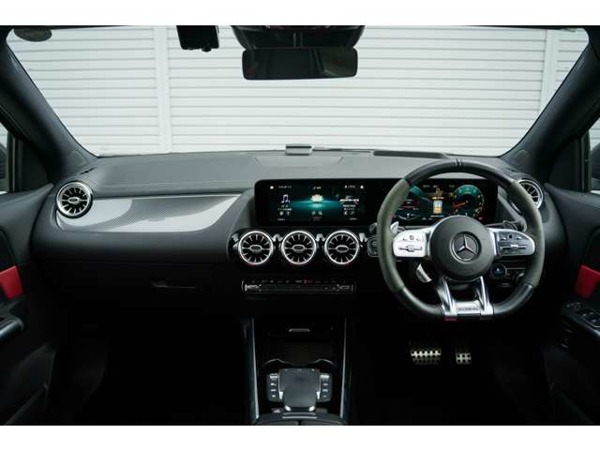 GLAクラス GLA 35 4マチック 4WD 赤革?サンルーフ?AMGシート?ドラレコ