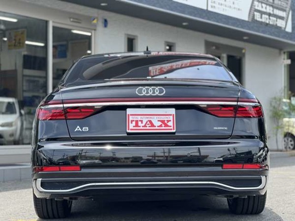 A8 55 TFSI クワトロ 4WD SラインスタイリングPKGコンフォートPKG