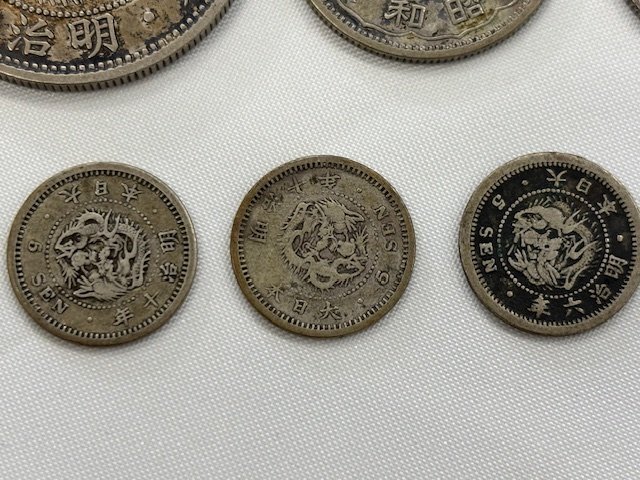 ☆銀貨 古銭 コイン 硬貨 竜50銭銀貨 鳳凰50銭 竜5銭銀貨 一朱銀