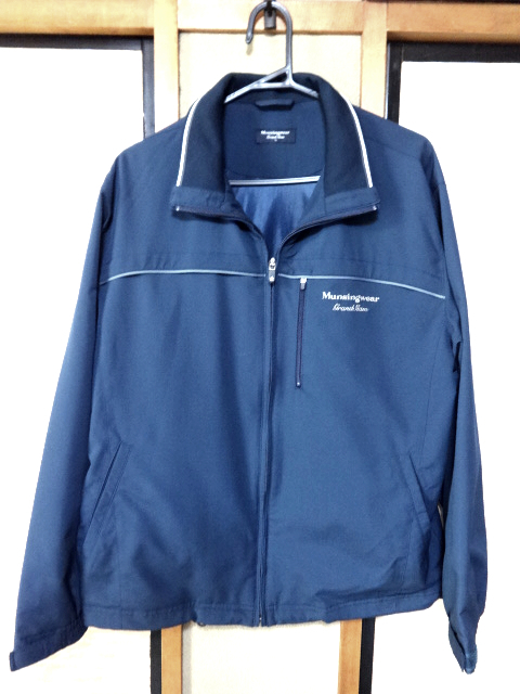  Munsingwear　マシングウェア　グランドスラム　春秋ブルゾン　L　軽く羽織って下さい　アウター　紺色　Lネイビー