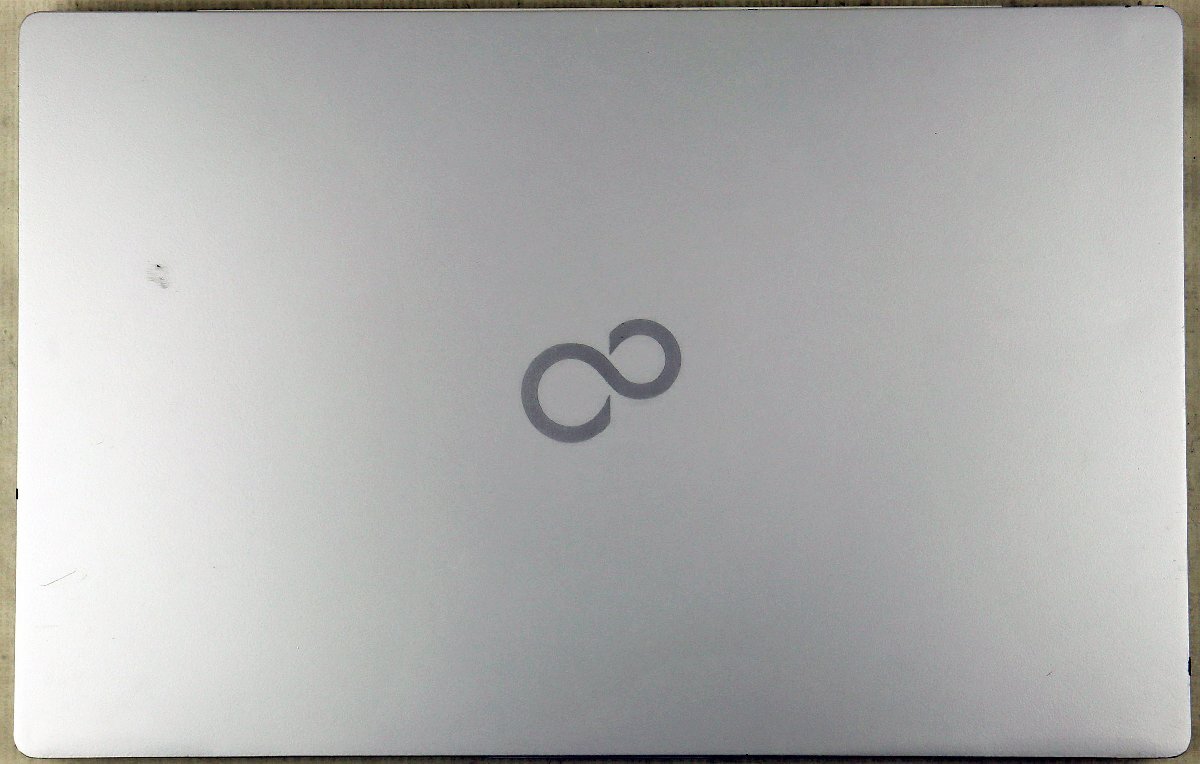 S●中古品●ノートパソコン本體 『LIFEBOOK UH08/E3 FMVUU8FUV2』 FUJITSU/富士通 13.3型 CPU:Corei5-1135G7@2.40GHz メモリ:8GB SSD:256GB