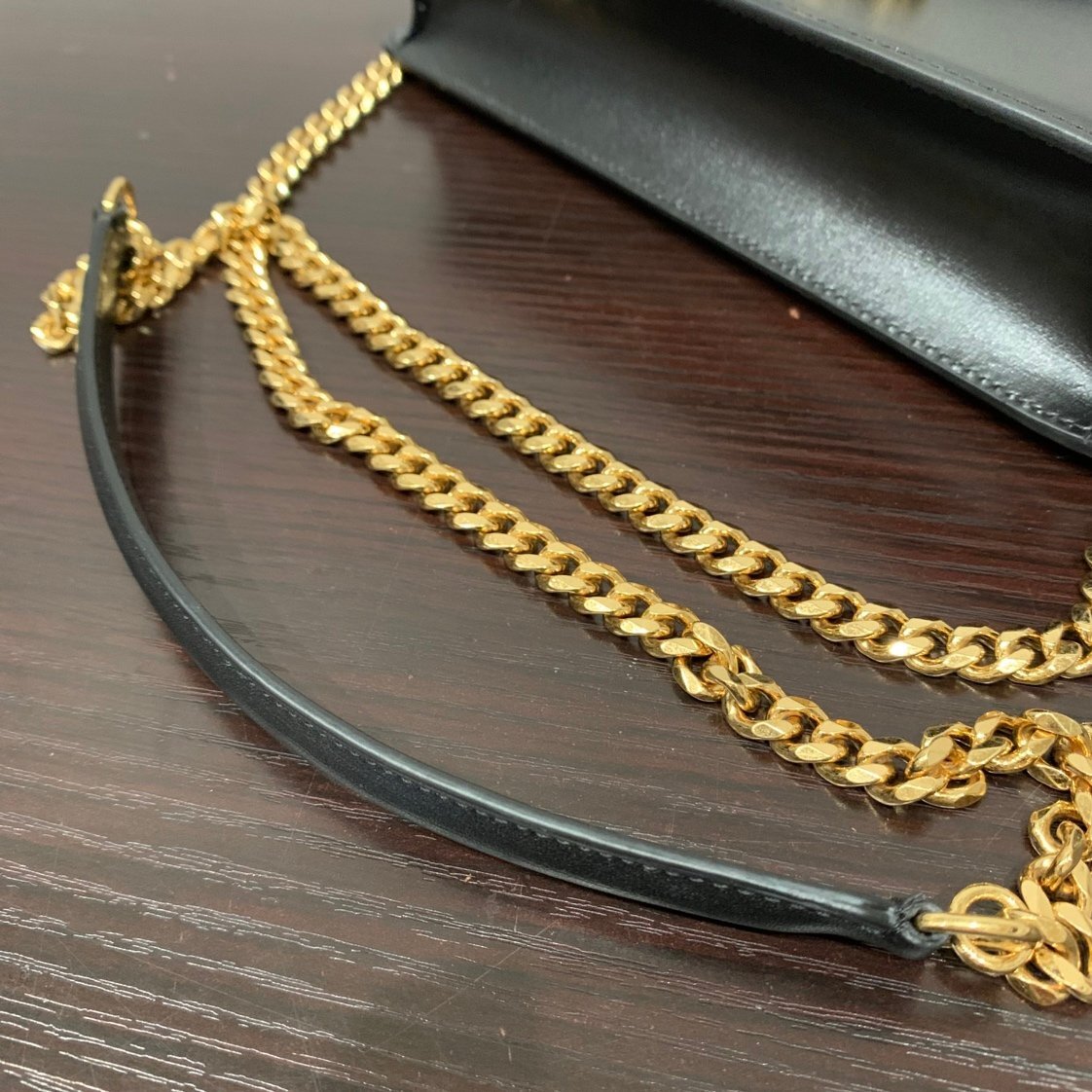 【77】美品 CELINE セリーヌ トリオンフ バッグ チェーンショルダー チェーンウォレット ミニ カーフスキン ブランド レディース 人気