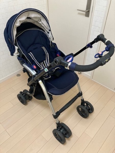 【美品】【コンビ 上位モデル】ディアクラッセ オート４キャス おまけ付き