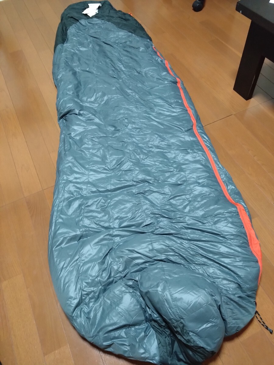 NEMO ニーモ ダウンシュラフ RIFF15(スノーピーク NEMO ニーモ シュラフ ヘリノックス チェア マイセン カップ Oral-B 電動歯ブラシ 出品中