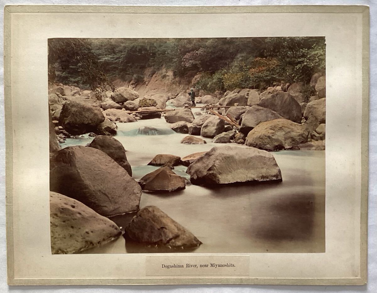 堂ヶ島渓谷＆人力車　二枚　古写真　大判　手彩色　明治　歴史資料　芸者　着物　宮ノ下　箱根　レトロ　アンティーク　_画像6