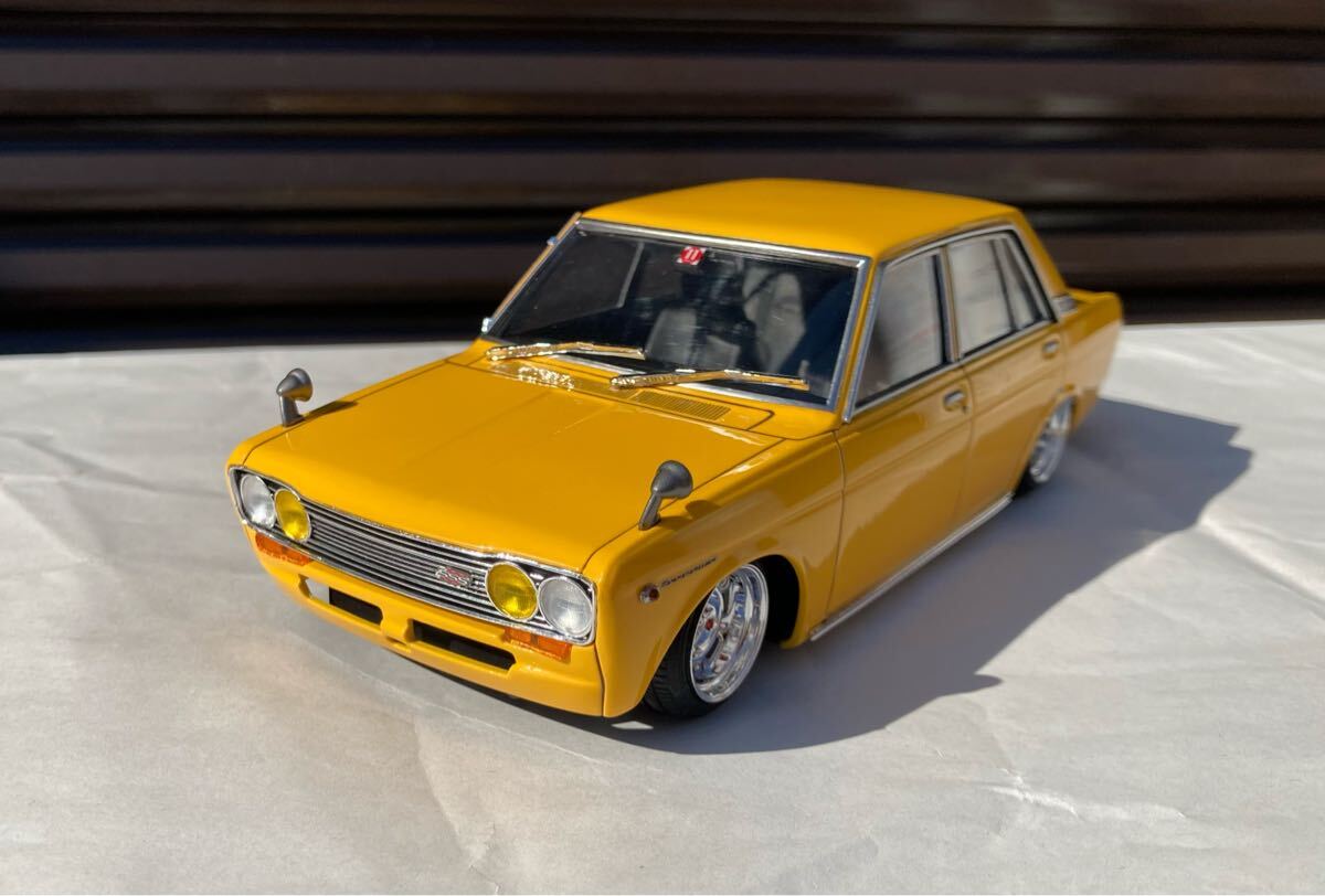 超スペシャル 希少カラー ダック地ブルー 一点物 金ボタン 入手困難 ハセガワ 日産ブルーバード510 改造（白）1／24プラモデル