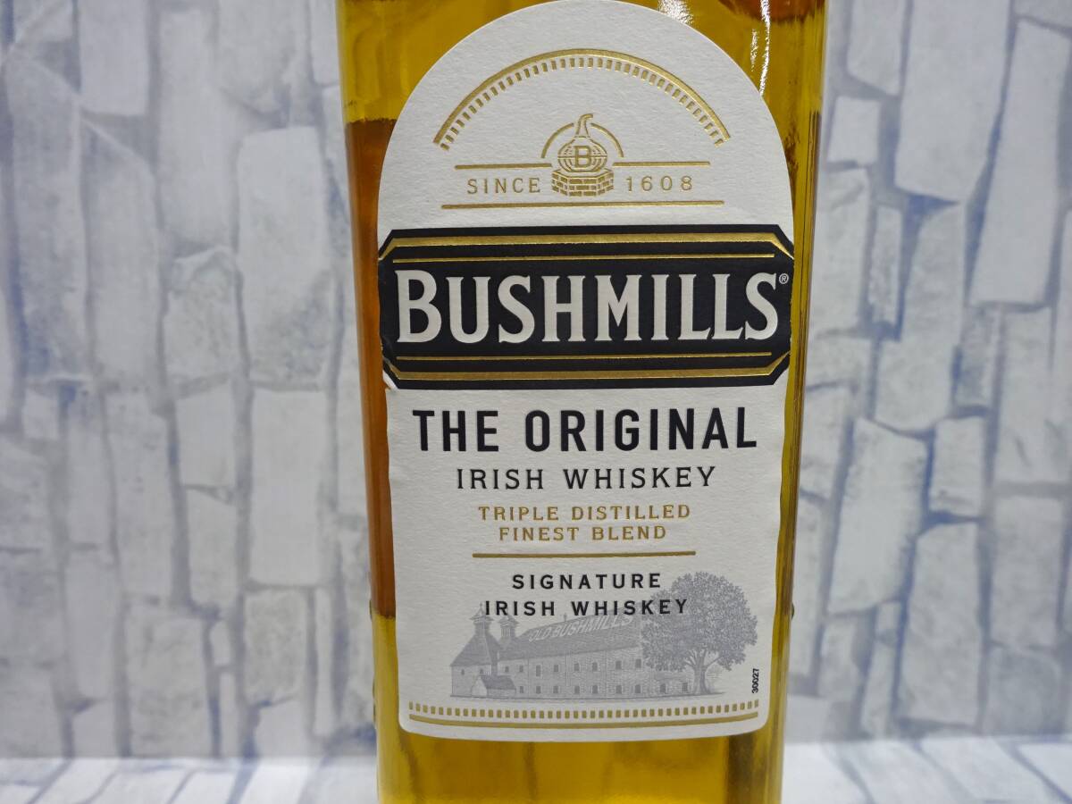 (M-181) BUSHKILLS IRSH WHISKEY ブッシュミルズ アイリッシュウイスキー アサヒ 700ml 40% ウイスキー 北アイルランド 長期倉庫保管品