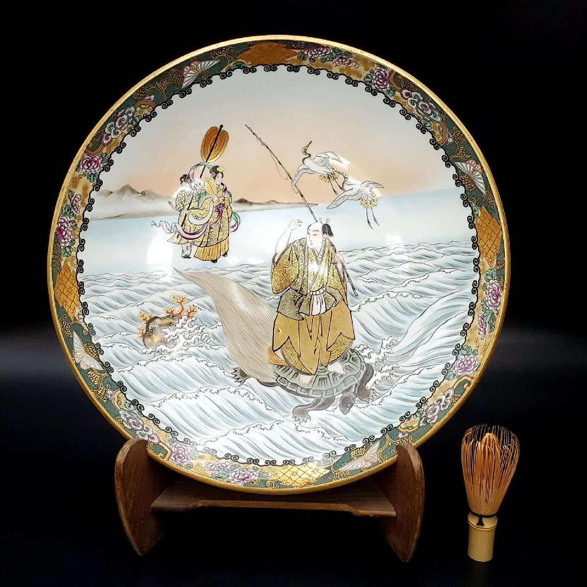 時代 九谷焼 7通り+銚子+大皿 126客 大量 まとめて 色絵 金彩 青粒 時代 九谷焼 7通り+銚子+大皿 126客 大量 まとめて 色絵 金彩 青