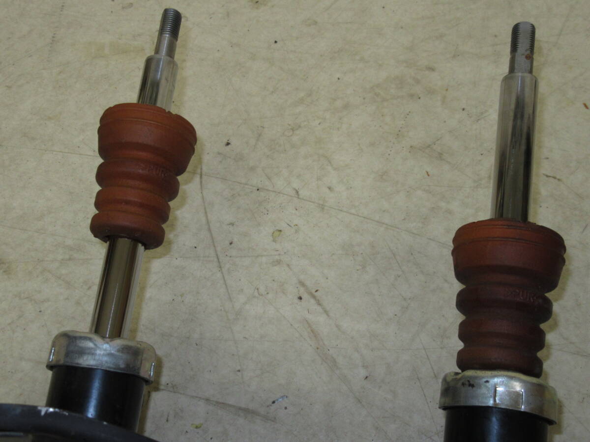 純正サスペンション プリウス　zvw30 送料込