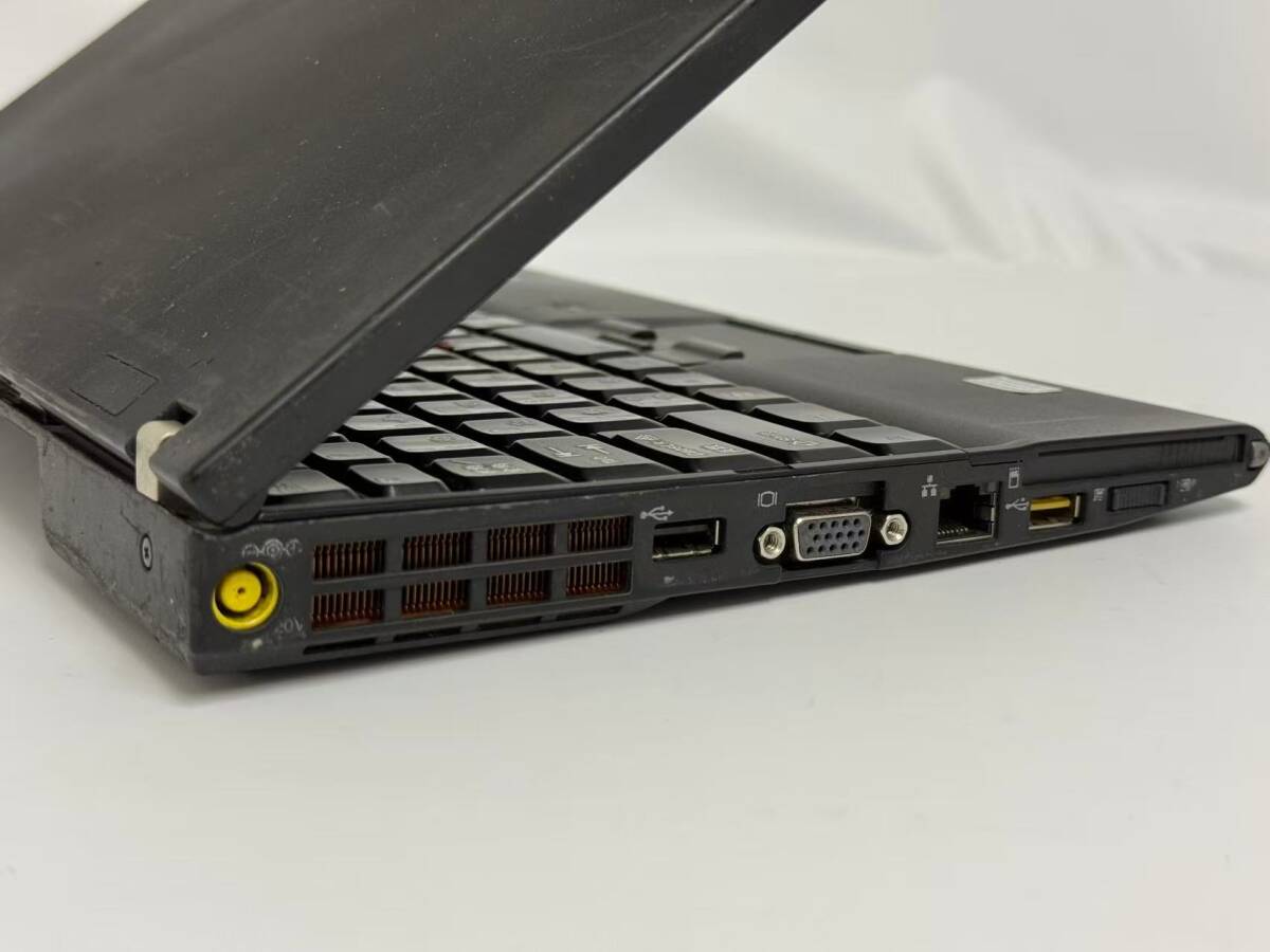 ジャンク品 Lenovo ThinkPad X201i CPU Core i3 380M/ メモリなし/ ディスクなし「YHOK000297」