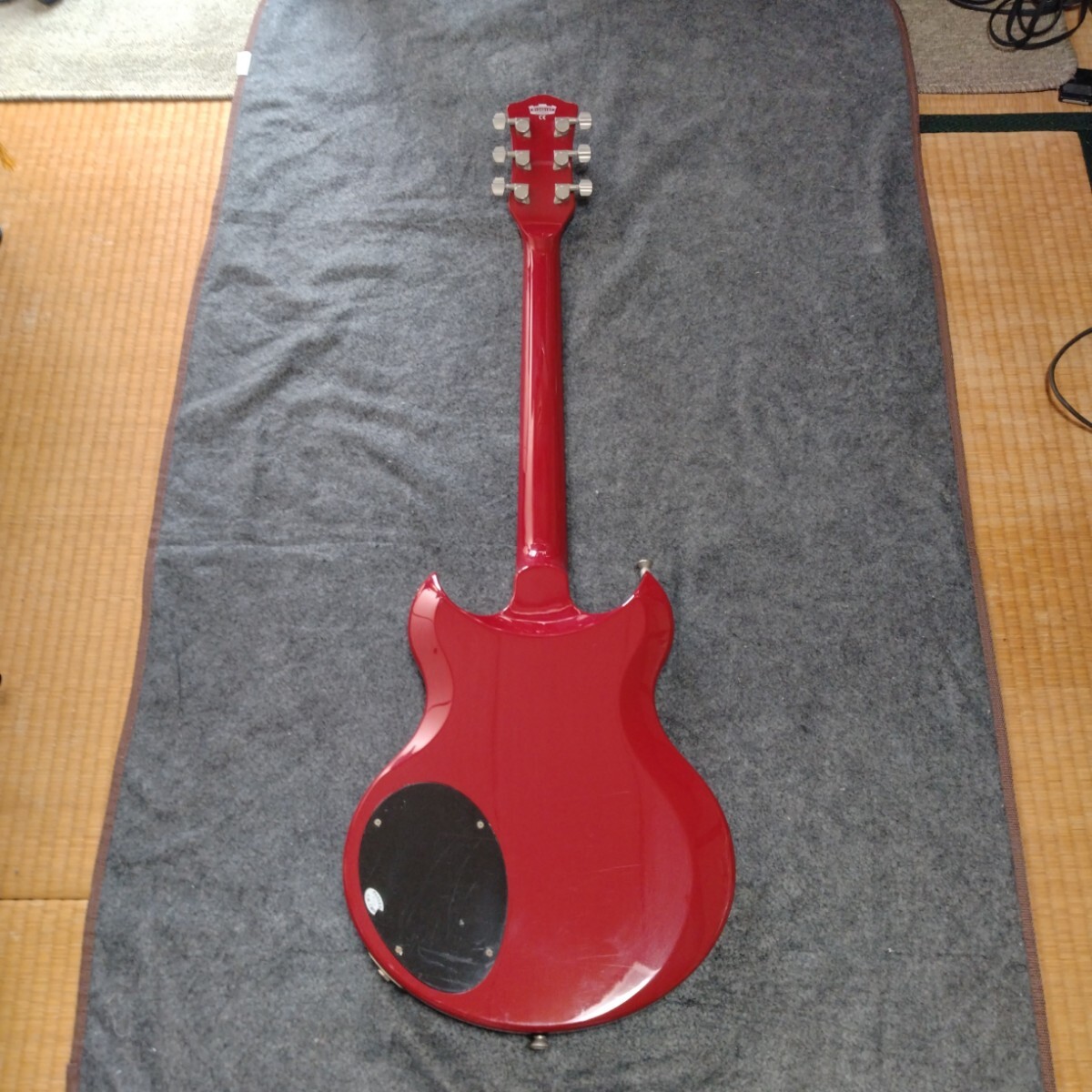 VOX エレキギター SDC-22 ダブルカッタウェイ チェリー 2012年製 VOX エレキギター SDC-22 ダブルカッタウェイ チェリー 2012年製