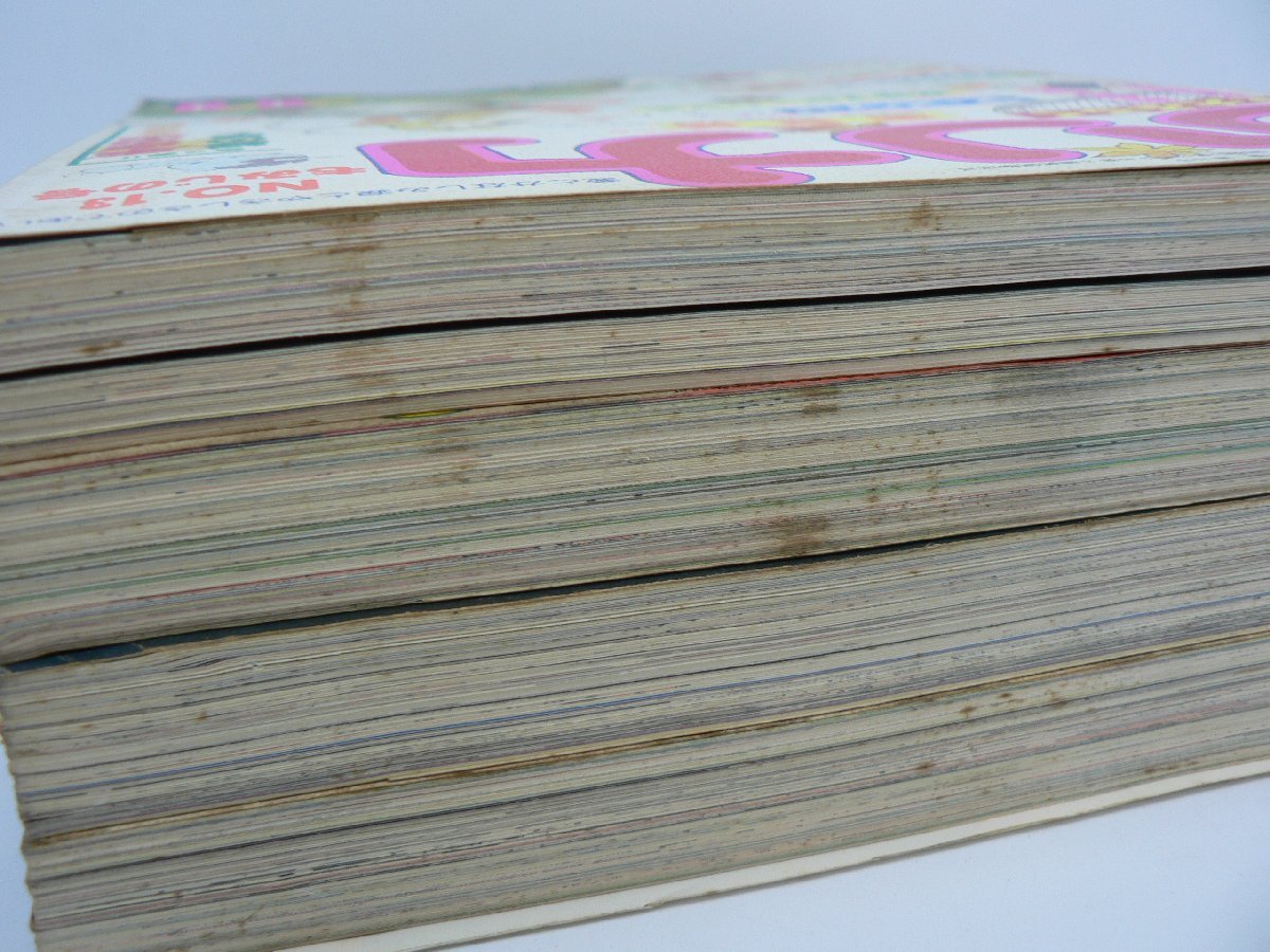 0L3B3　サンリオ　リリカ　1976年創(chuàng)刊號～1978年16號 16冊+増刊號 17冊セット　付録欠