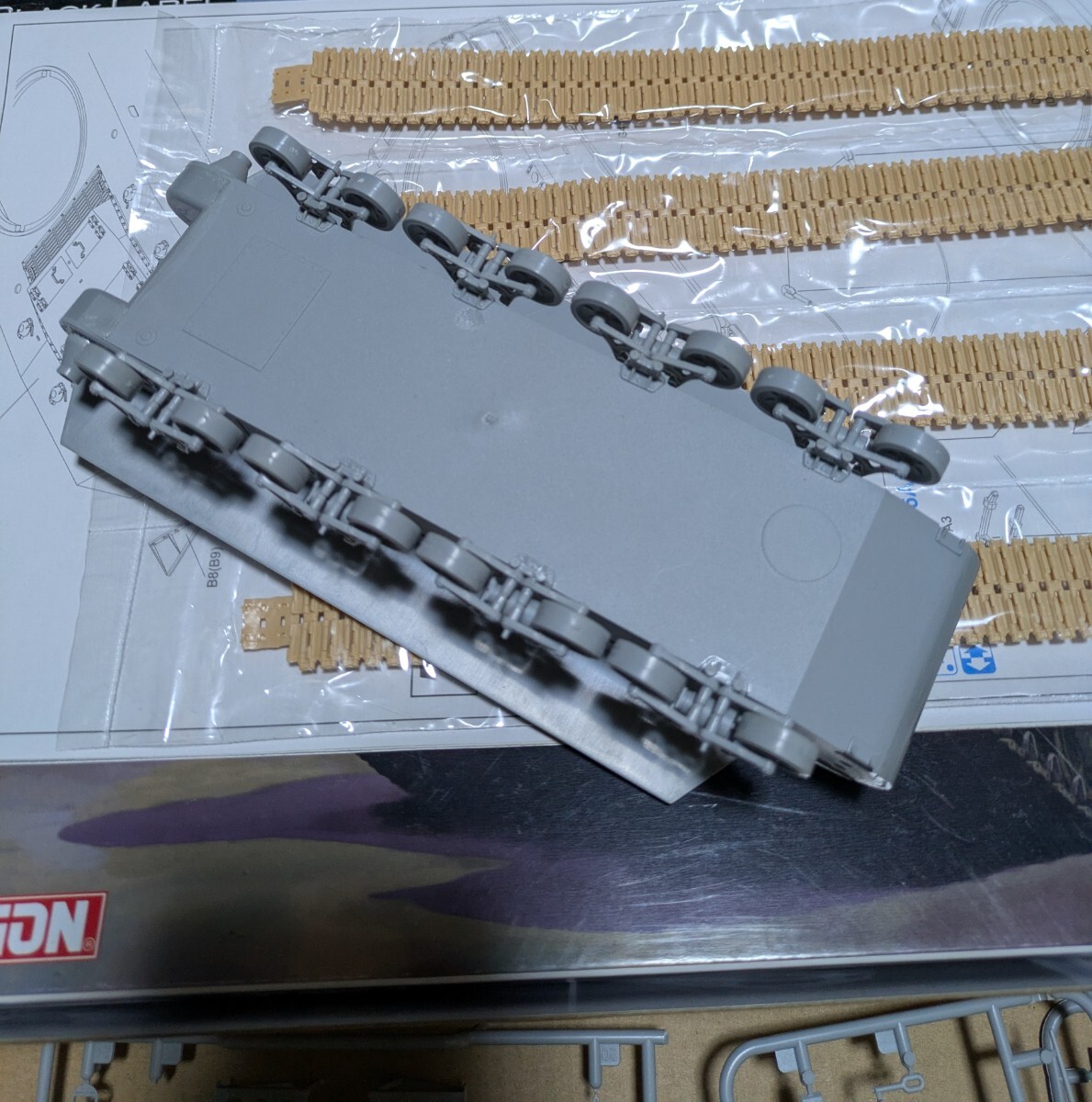  Dragon 1/35 America T1E1. произведение -слойный танк сборный по среди пути товар Junk 