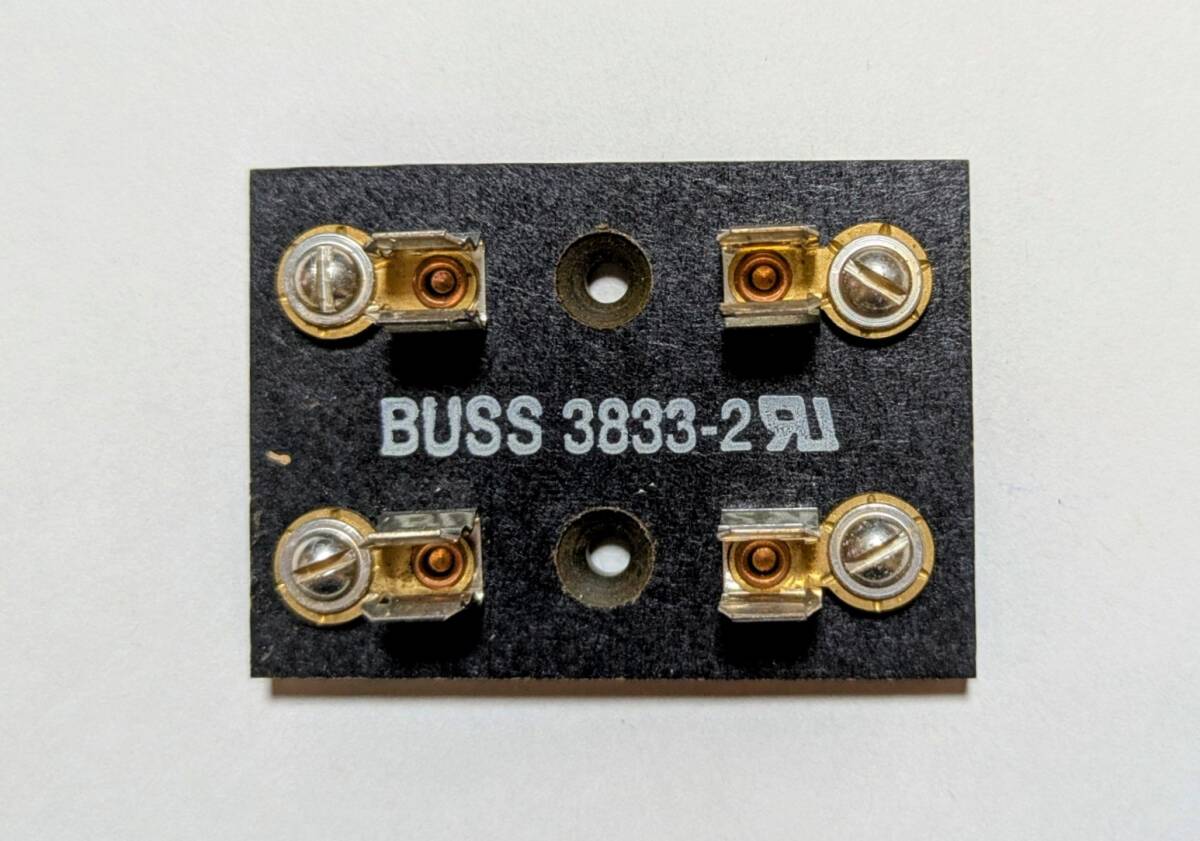 在庫処分☆BUSS MANN　ヒューズホルダー 3833-2　6×30mm用☆新品　