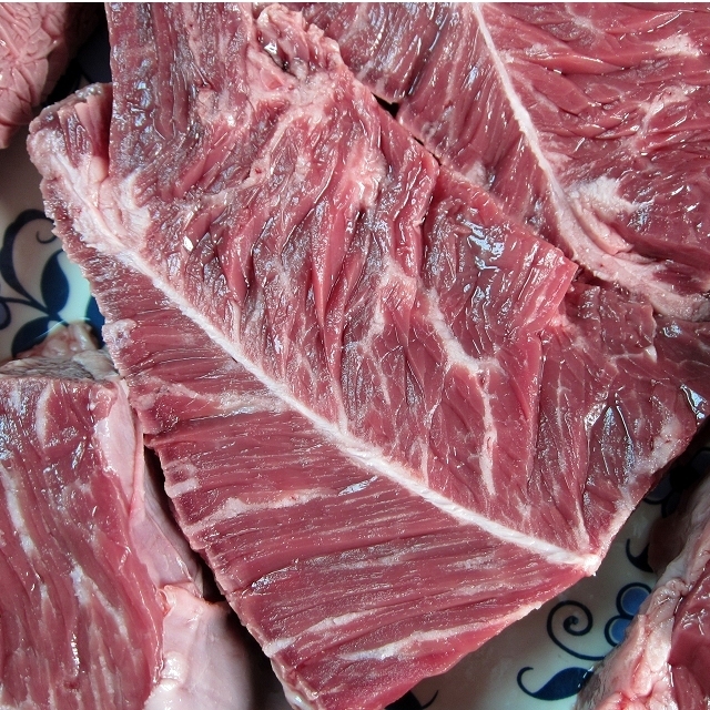 深いコクと旨み! 國(guó)産「ハンギングテンダー 1.12kg」専門店ご用達(dá)