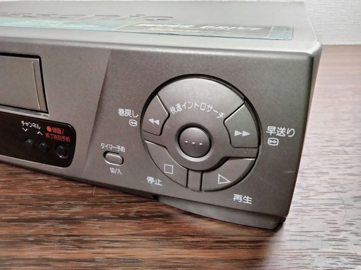 【送料無料】Panasonic/パナソニック・ VHSビデオデッキ・NV-H110 日本製　1998年製