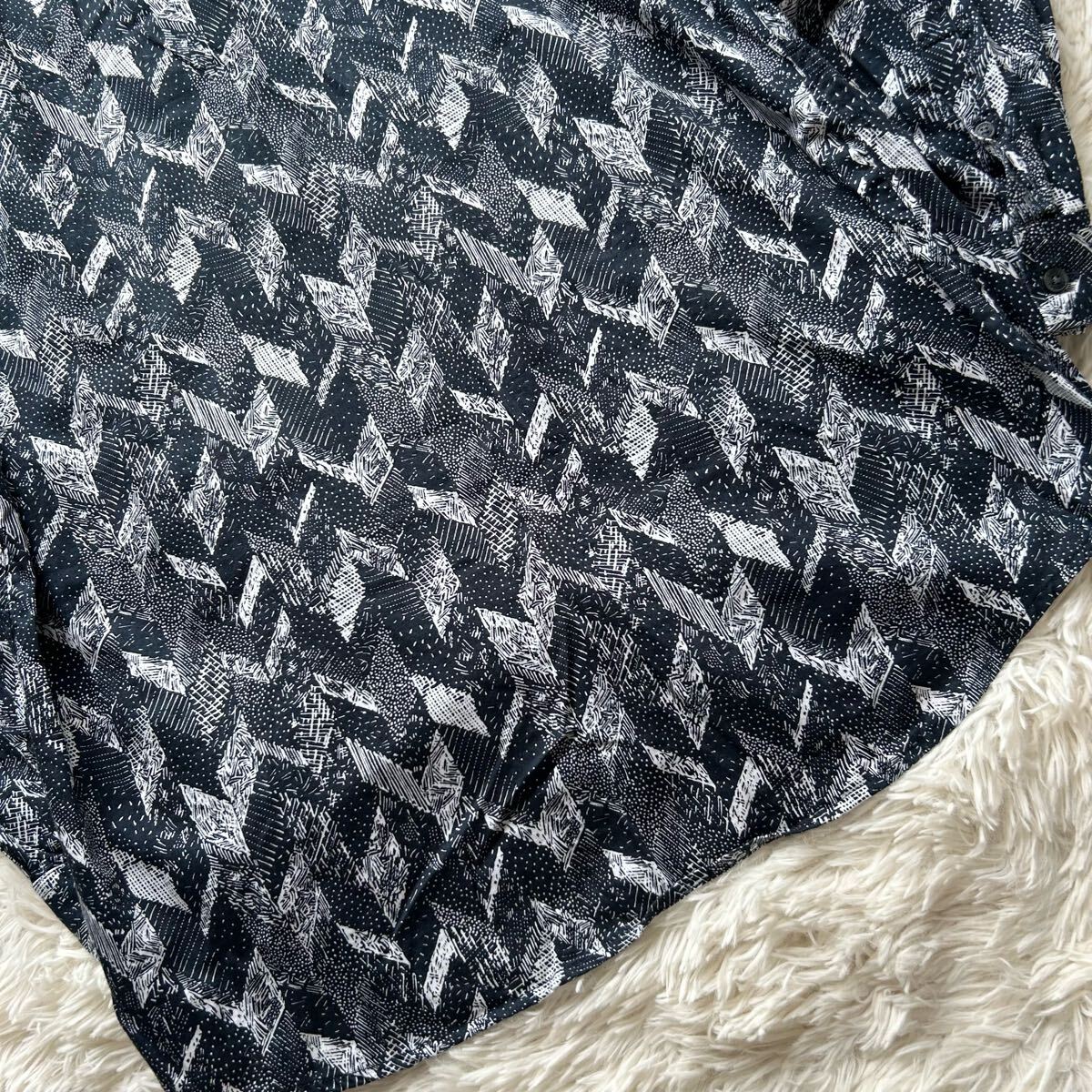 極美品/XLサイズ●アルマーニエクスチェンジ 長(zhǎng)袖シャツ 和柄 プリント総柄 洗える コットン 綿 羽織り ARMANIEXCHANGE ネイビー 紺 メンズ