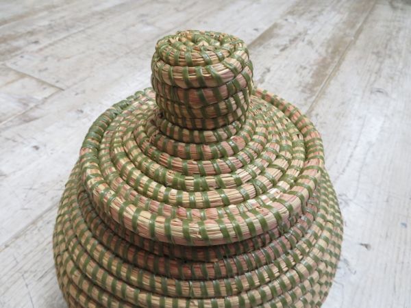 【ほぼ未使用/長期保管品】 撮影スタジオで倉庫保管されていた アフリカ/セネガル バスケット 検索用⇒ 蓋付き/かご/小物入れ/収納/F0615_画像10