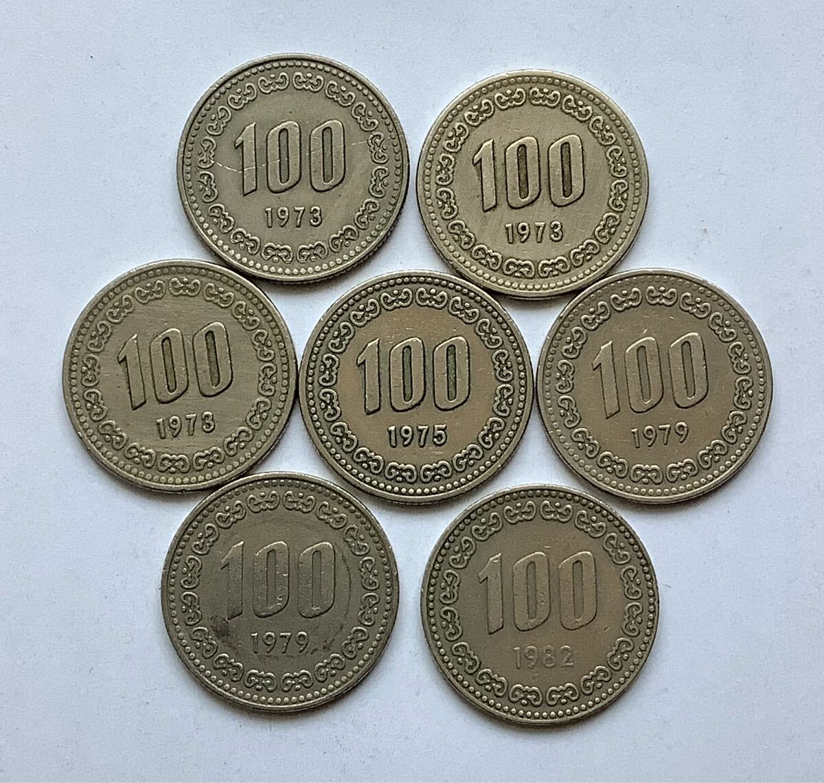 1980年代韓国語表記100円硬貨 6枚セット 希少品セール】韓国 100ウォン硬貨 1973年 3枚 1975年 1枚 1979
