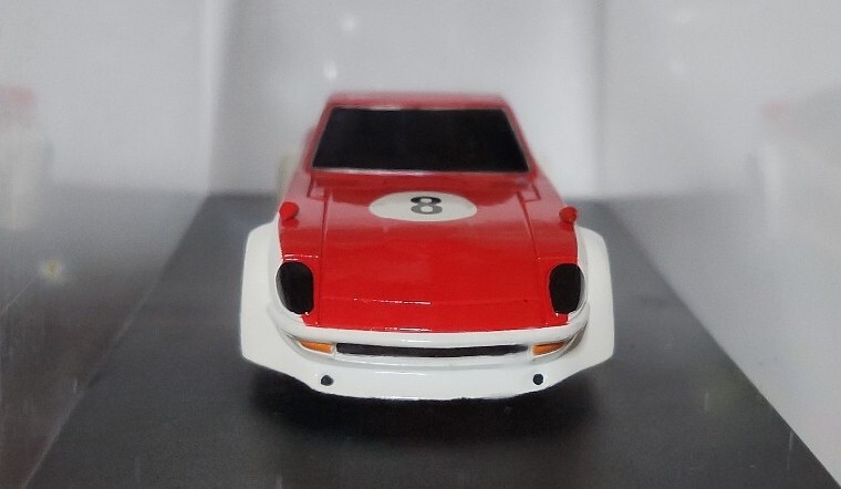 Q-MODEL 1/43。NISSAN FAIRLADY 240Z #8 土屋 春次　外箱なし