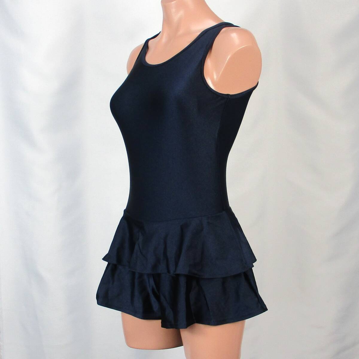 C4734★新品未使用 スクール水著 キュロット 2段スカート 150サイズ 女子 レディース ネイビー 紺 ワンピース かわいい 無地 つるすべ 海
