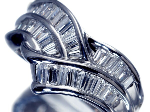 1円～【ジュエリー極】ジュエリーマキ V字超豪華セッティング！バケット天然ダイヤモンド1.00ct 超高級Pt850リング a2220mz【送料無料】