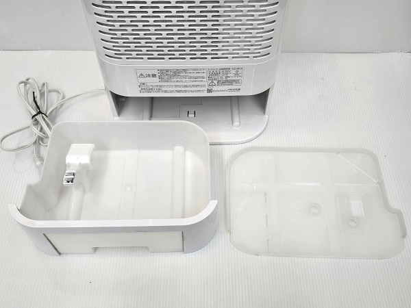 【中古品】 アイリスオーヤマ IRIS OHYAMA デシカント式 サーキュレーター衣類干燥除濕機 KIJD-I50-W 2020年制 ○YR-18735○