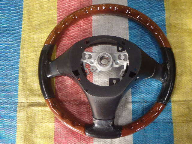 L650S ミラジーノ　純正モモ ウッドハンドル　　　T2026(10)