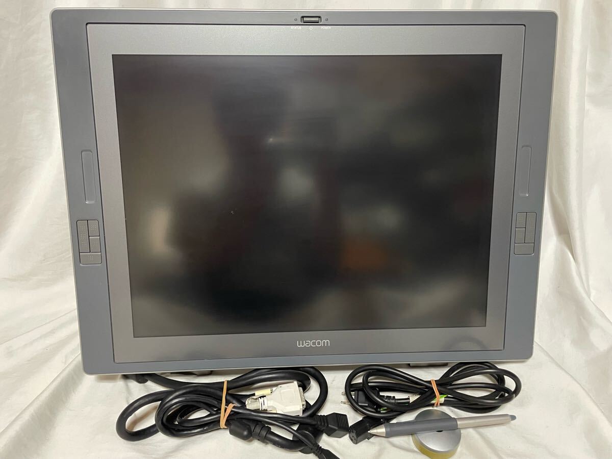 Cintiq 21UX DTZ-2100D/G0
