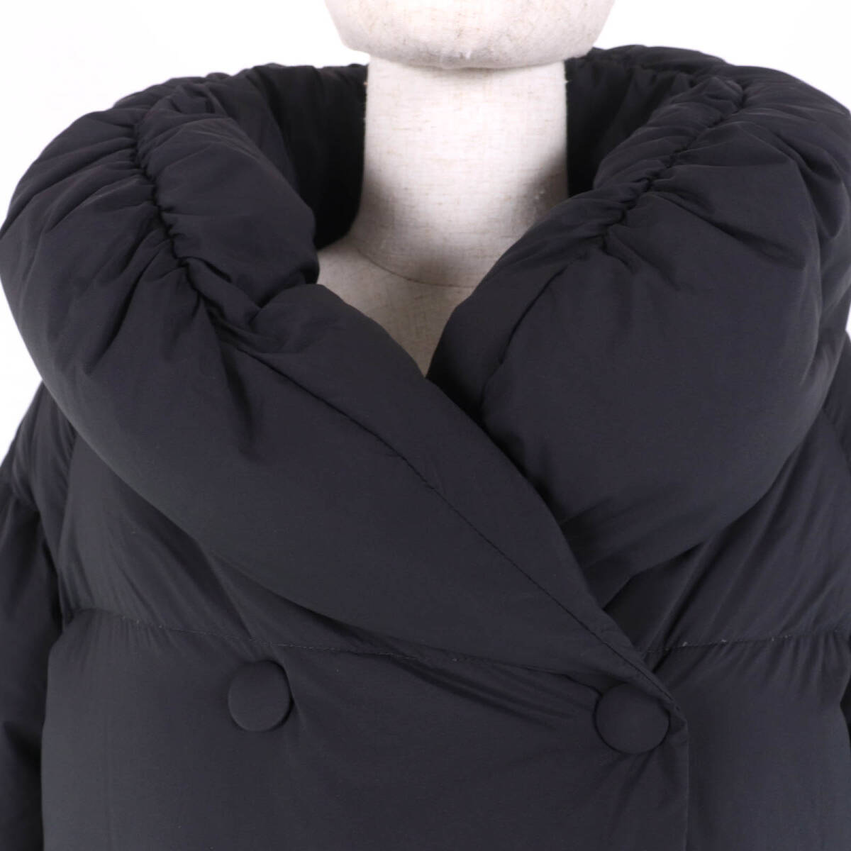 極美品☆TATRAS タトラス 20AW LTAT20A4186-D BALIVERNA バリヴェルナ ロング丈 ダウンコート ブラック 02 ハンガー付 正規(guī)品 レディース