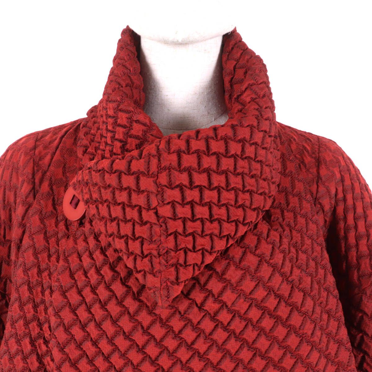 極美品△ISSEY MIYAKE イッセイミヤケ IM94FA501 3Dスチームストレッチ バブルコート 変形 オーバーシルエット レッドブラウン 2 正規(guī)品