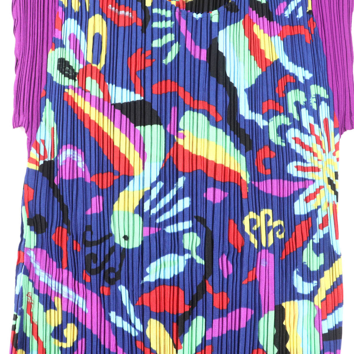 極美品★PLEATS PLEASE プリーツプリーズ イッセイミヤケ PP63-JK582 アニマルプリント クルーネック 半袖 カットソー マルチ 3 正規(guī)品