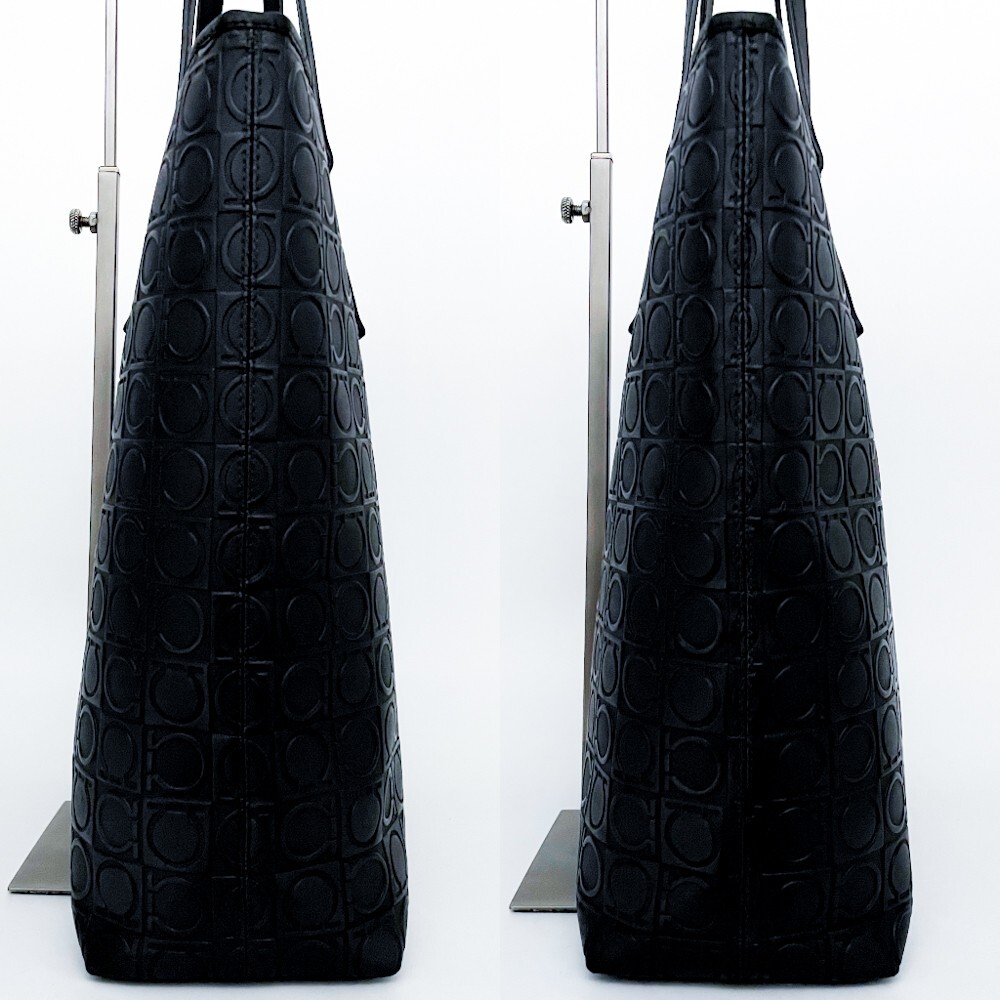 1円■超美品■超希少デザイン Ferragamo フェラガモ ガンチーニ エンボス 型押し トートバッグ ビジネス 大容量 A4 メンズ レザー ブラック