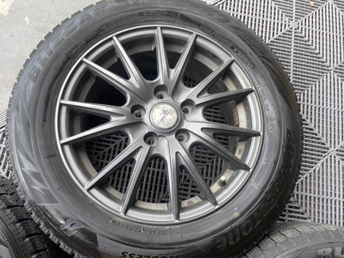  распродажа лот! Step WGN Noah Serena,5 дыра,16 дюймовый,6.5j, офсет 53,PCD114.3,205/60R16,BS зимние шины,VRX2,2022 год производства,4 шт. комплект 