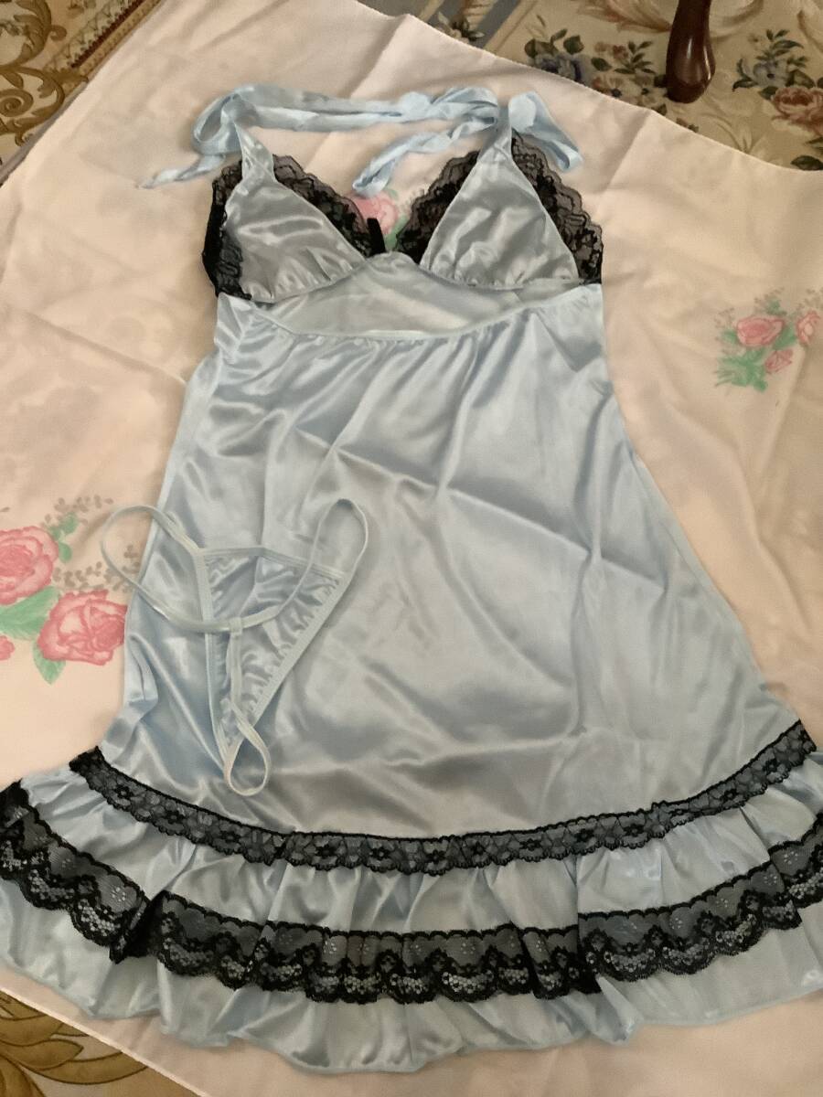 水色　レース付き　ホルターネックスリップ?。豫伐绌`ツ　☆新品☆ サイズF