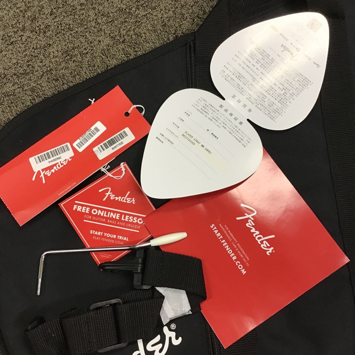 61中古品 Fender フェンダー MEXICO ストラトキャスター オレンジ ギターバッグ付き (170)