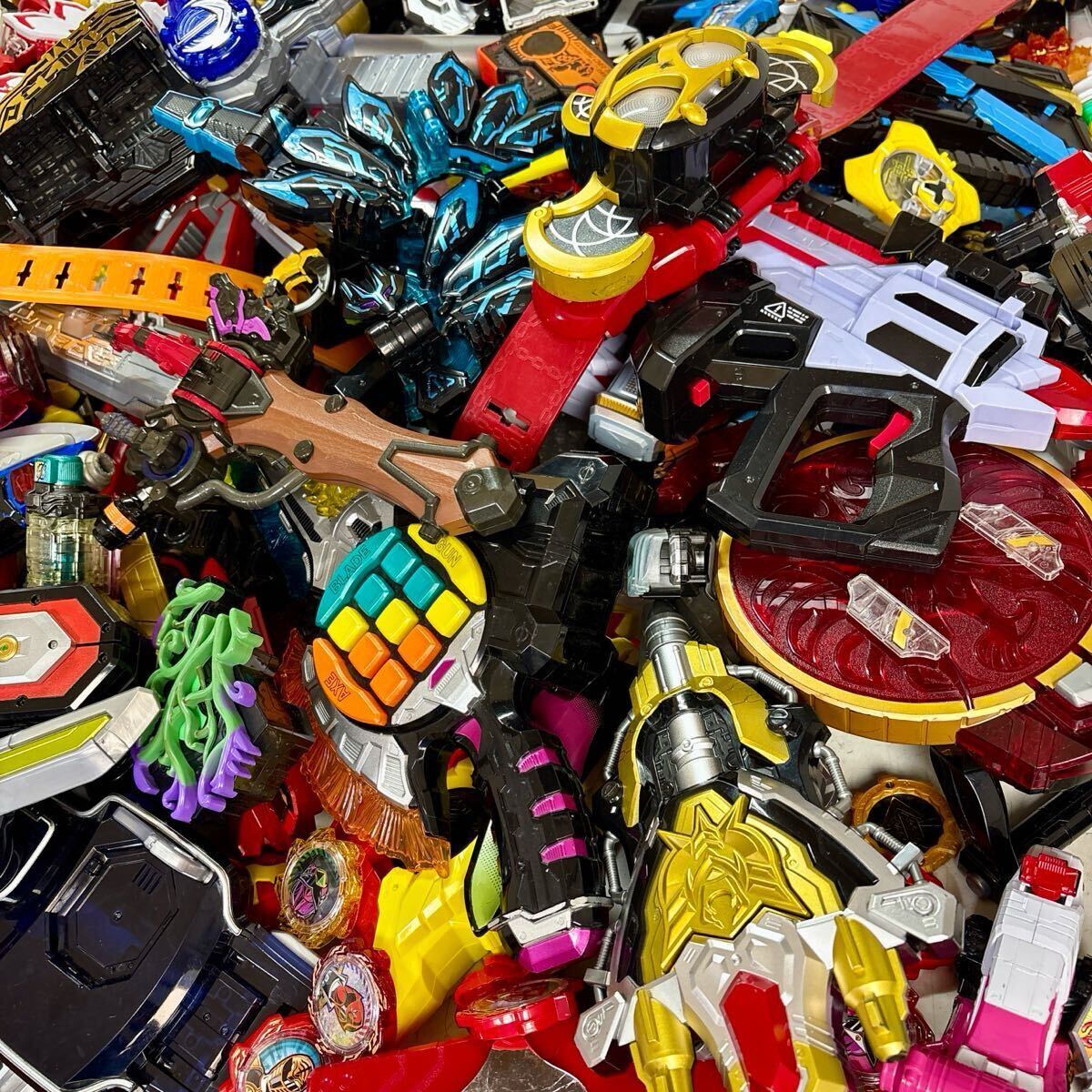 特撮/超ジャンクセット/変身ベルト/武器/ロボ/スーパー戦隊/ ジャンク 仮面ライダー スーパー戦隊 ウルトラマン 変身ベルト