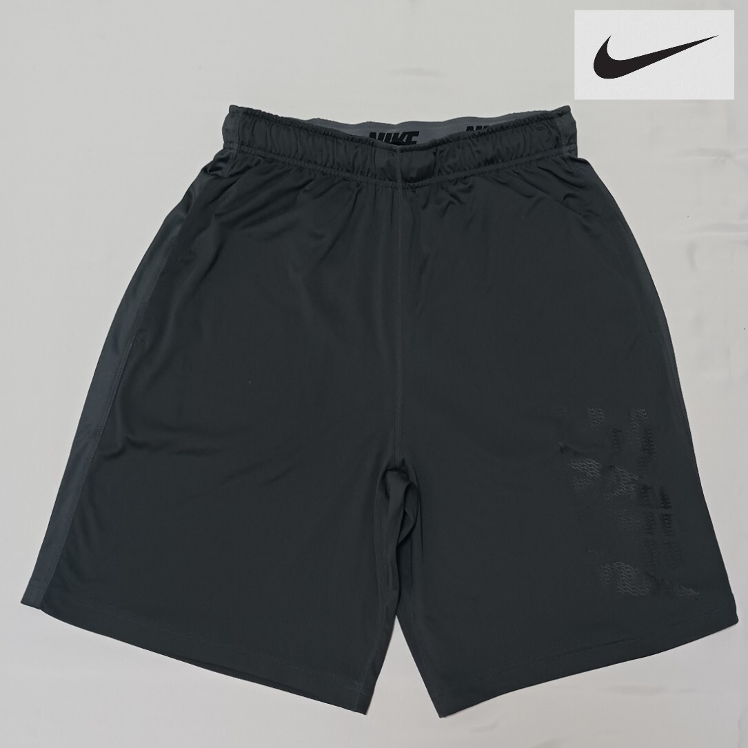 【NIKE】ナイキのDRI-FITショートパンツ（Mサイズ）
