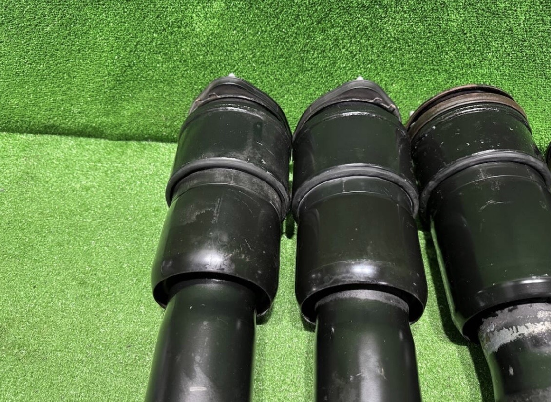 Lexus USF40 LS460 более поздней модели, оригинальные пневматическая подвеска подвеска один шт комплект..5073