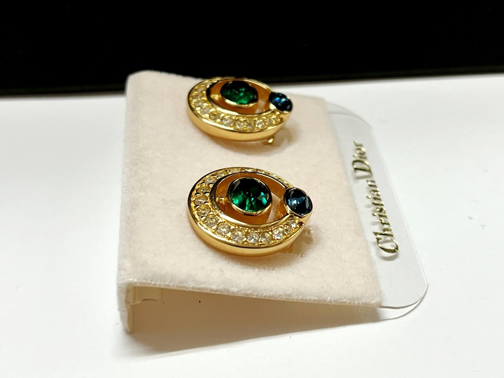 ☆【美品】クリスチャンディオール アンティーク ストーン イヤリング《中古品》アクセサリー☆
