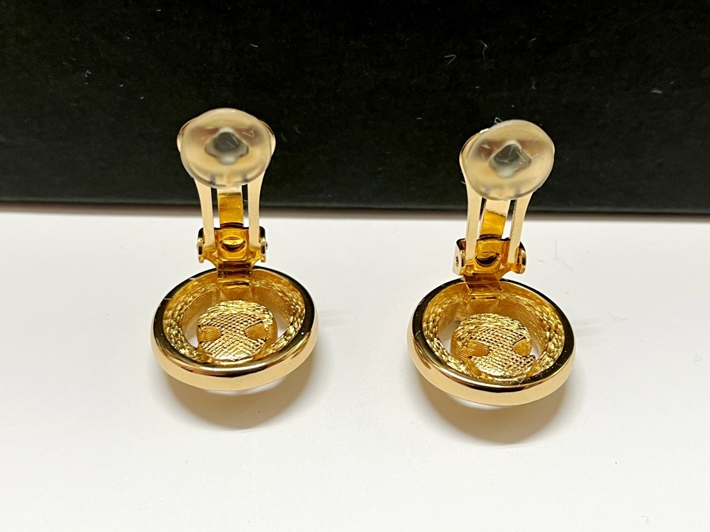 ☆【美品】クリスチャンディオール アンティーク ストーン イヤリング《中古品》アクセサリー☆