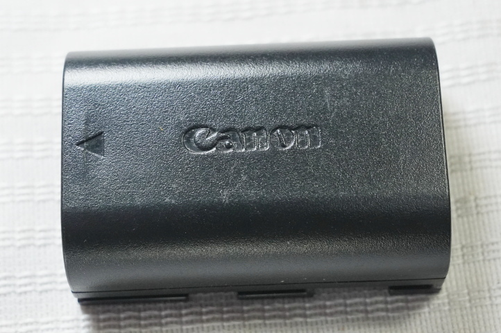 キヤノン Canon EOS EF LP-E6 純正バッテリー