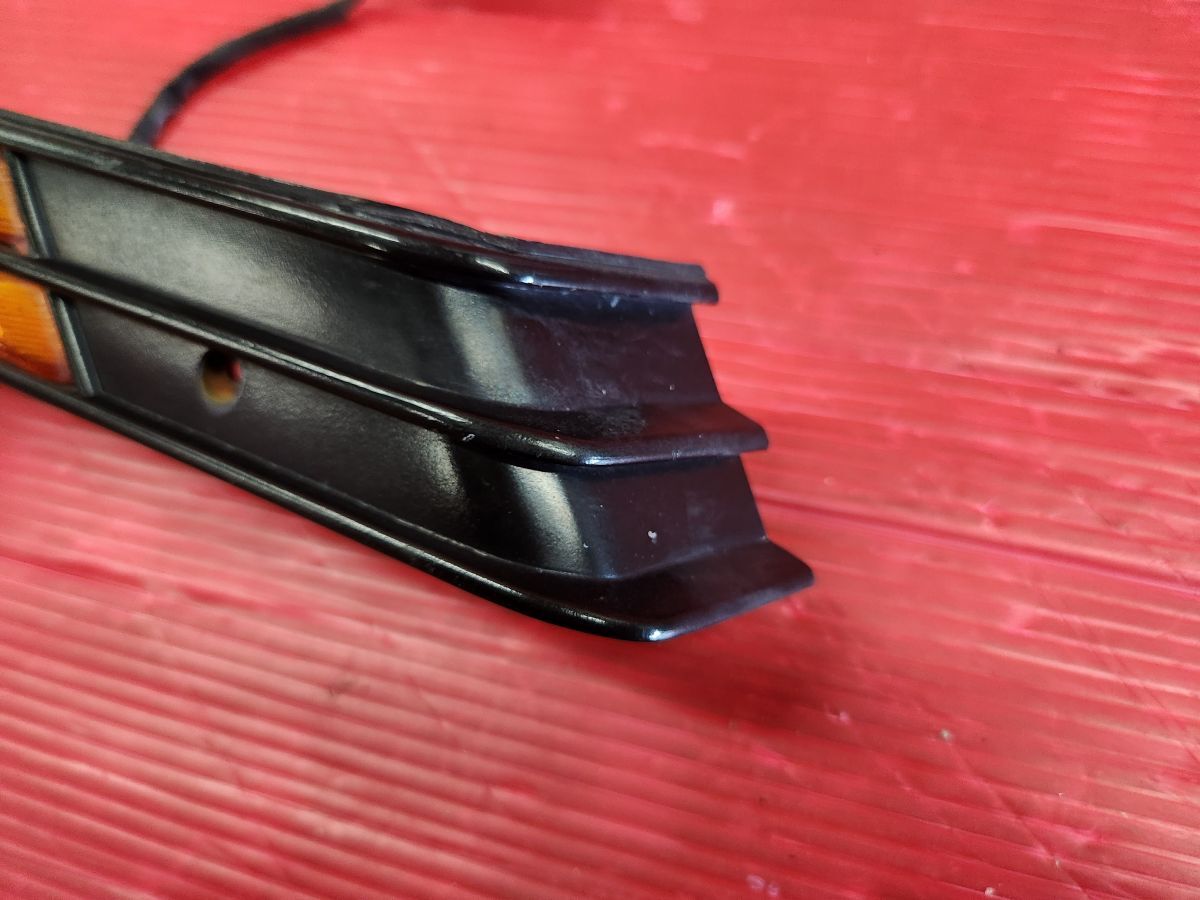  Mitsubishi A183A Starion оригинальный левый правый указатель поворота Stanley 046-047 Turn лампа 
