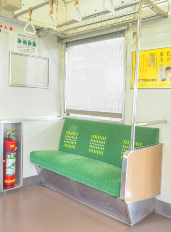 限定1品　2026年3月ダイヤ改正にて引退予定【JR東日本　仙石線　205系3100番代M4編成予定】 ３人掛け座席　座面（普通座席）