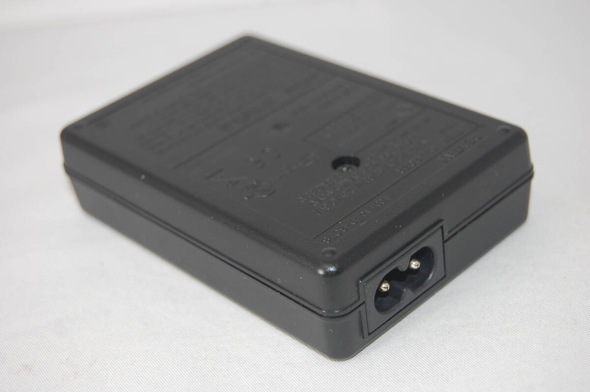 ★送料無料★充電確認済み★ PENTAX ペンタックス 純正 バッテリーチャージャー D-BC78 充電器 #G-335_画像5