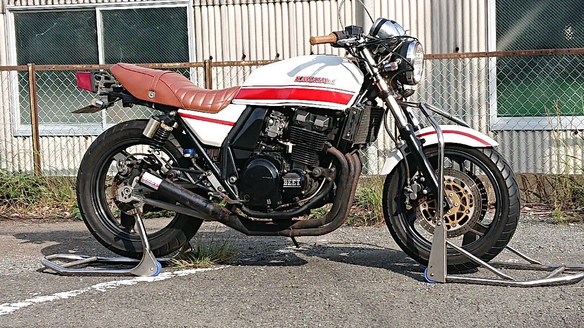 フロントアジャストスタンド　BA00-185BF　バトルファクトリー 　　ZRX400　ZRX-Ⅱ　ZEPHYR Χ（ZR400G）ゼファーΧ