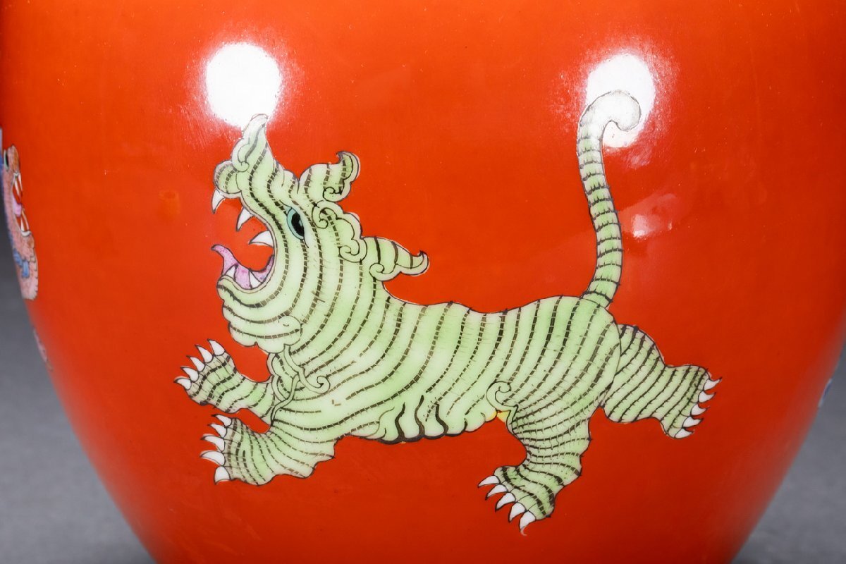 善古堂】中国伝来 清時代物 大清乾隆年製 色絵麒麟図花瓶 壺 花