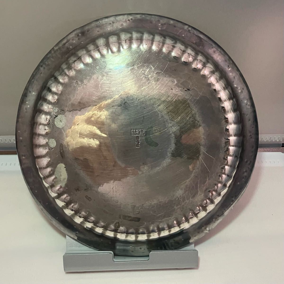 純銀 152g 寿光造 槌目 青海盆 銀皿 菓子器 直径18cm 純銀 寿光造 槌目 銀皿 菓子器 152g 直径18cm / SILVER 壽光造